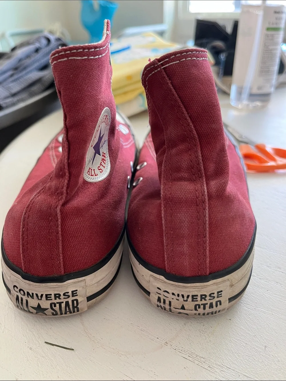 Converse Canvas High-Top Sneakers in Burgundy Size 6